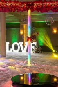 fb360 fotobudka 360 wesele napis love ciężki dym