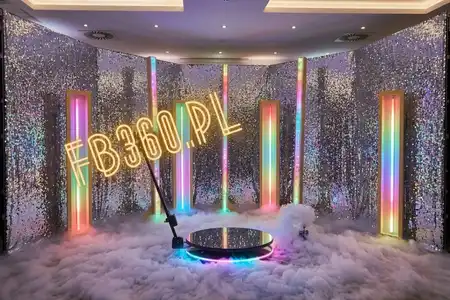 Nagrania wideo 360 na tle ścian LED głębia obrazu studio